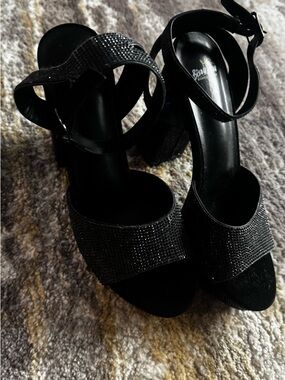 Bisou Bisou Black Rhinestone Block Heel Sandals